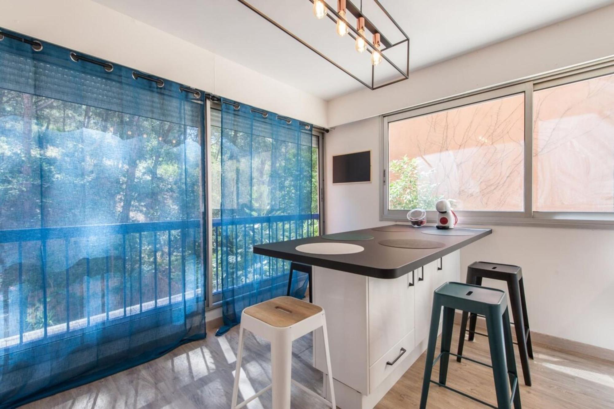 Апартаменти Cosy La Baie Des Anges - Plage La Ciotat - Classe 3 Etoiles Екстер'єр фото